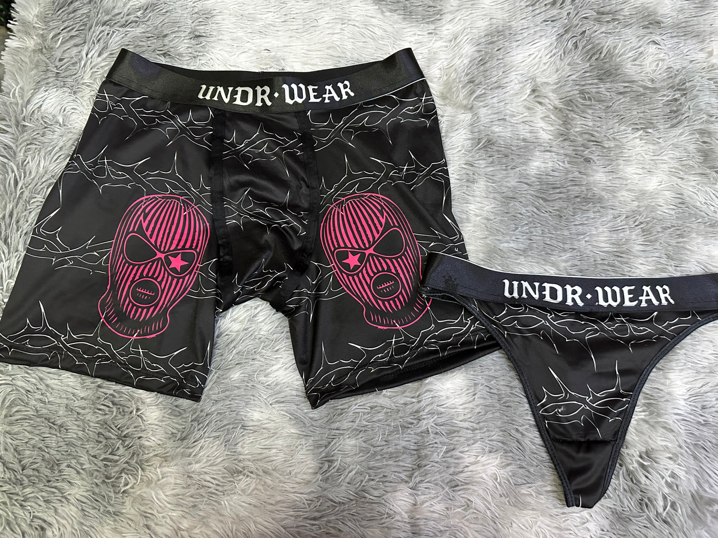 Ski maskMatching underwear